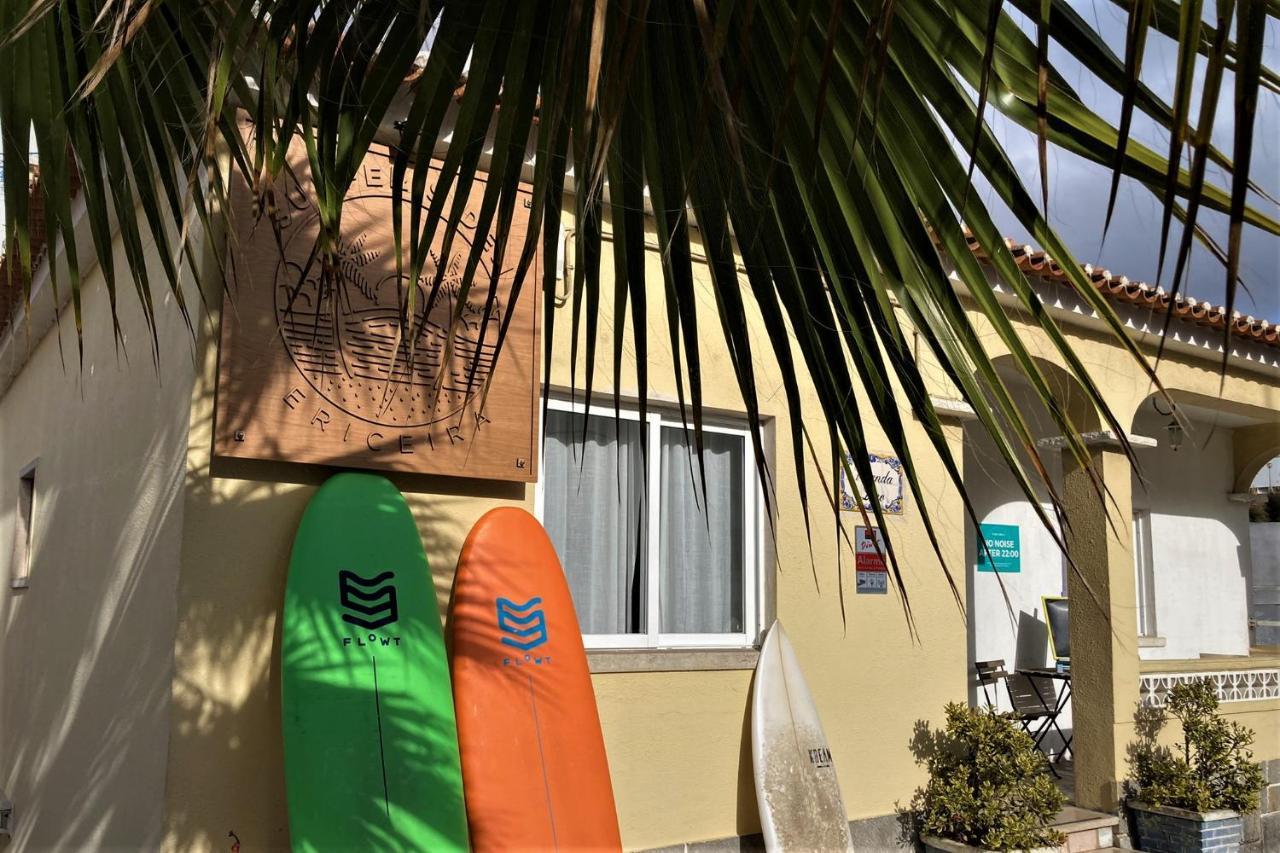 Surfer'S Den Ericeira Hostel Exterior photo